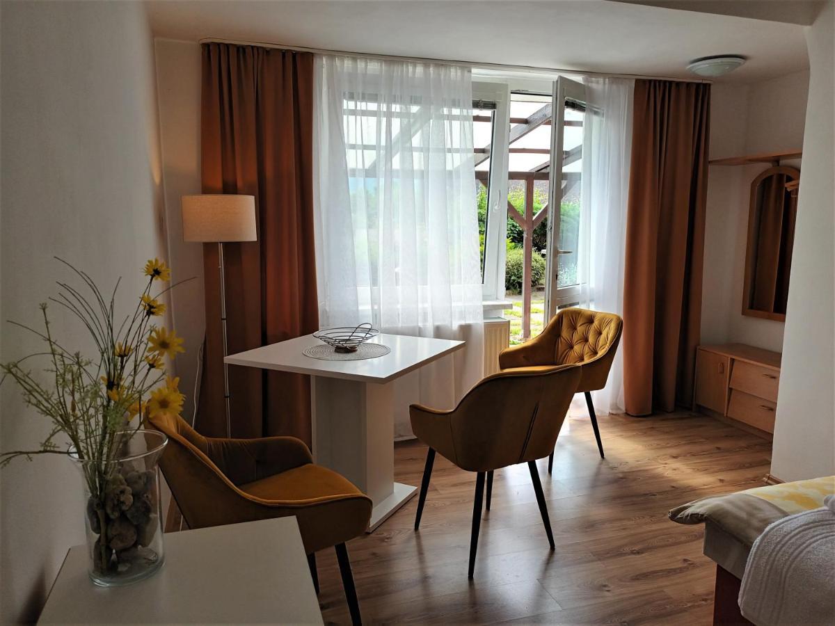 Apartman Alena Karlovy Vary Exterior photo